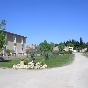 La Sarriette, Et D'hôtes à 13810 Bed & Breakfast
