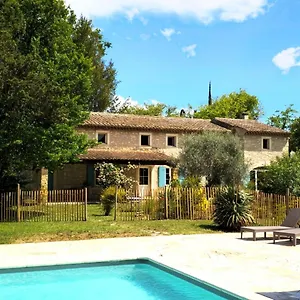 Bed & Breakfast Mas Du Rollier D'hotes, Eygalières